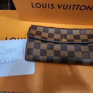 Louis vuitton long wallet
